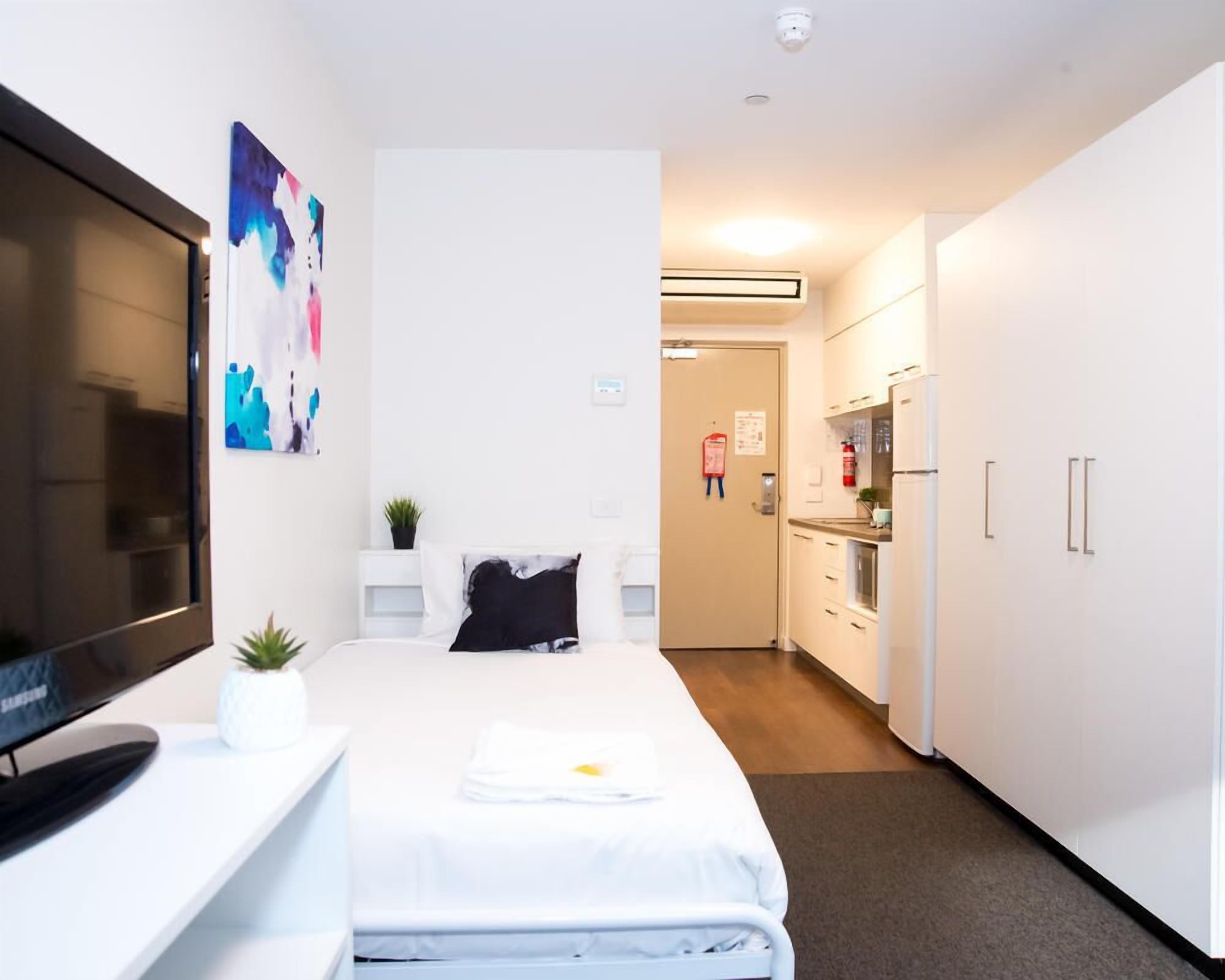 Deakin Residential Services - Melbourne, Melbourne